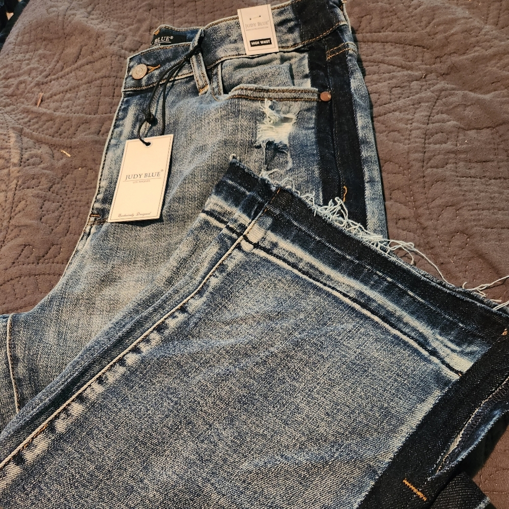 Judy Blue Contast Side Seam 11/30
